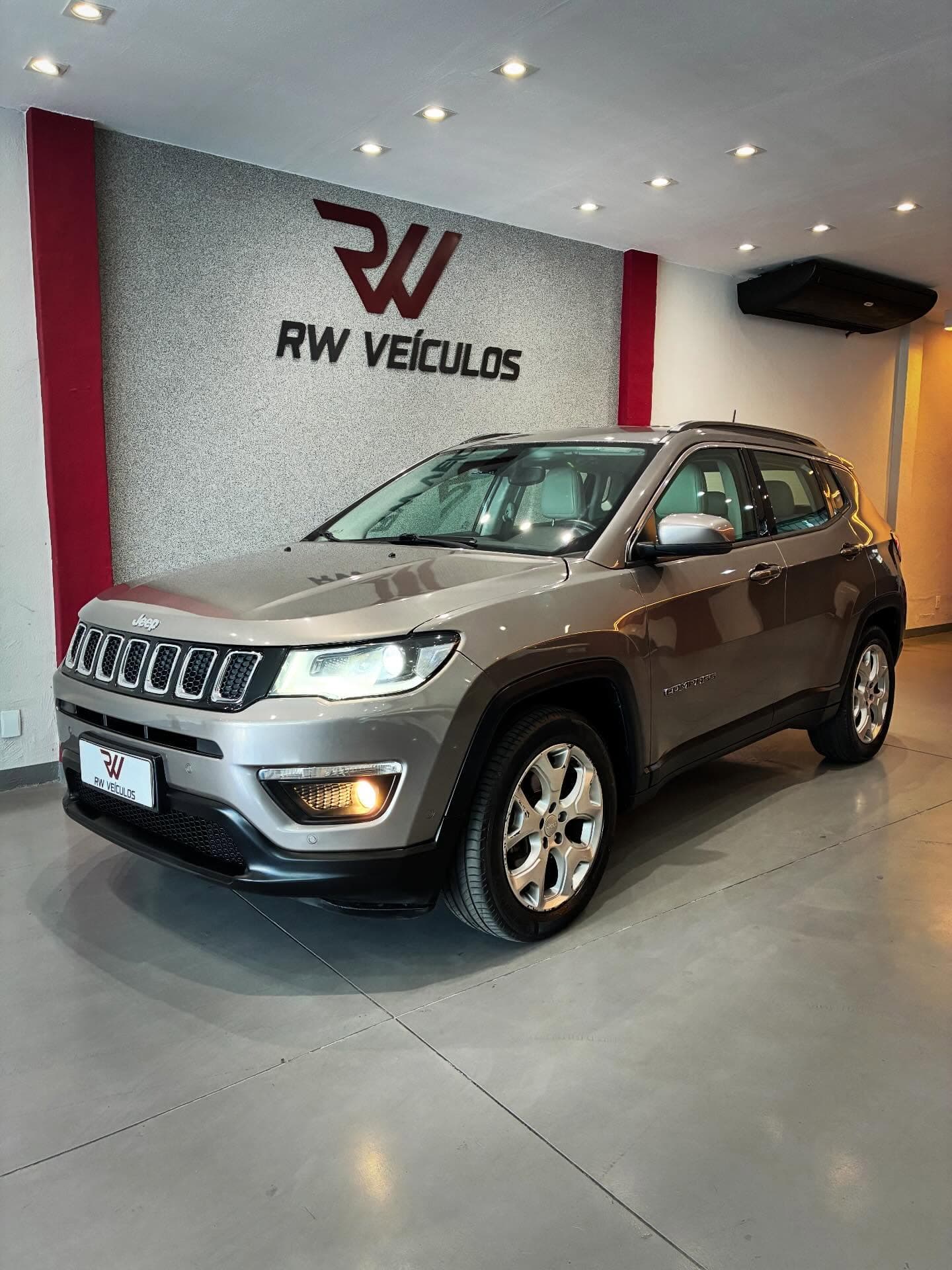 Jeep COMPASS LONGITUDE 4X2